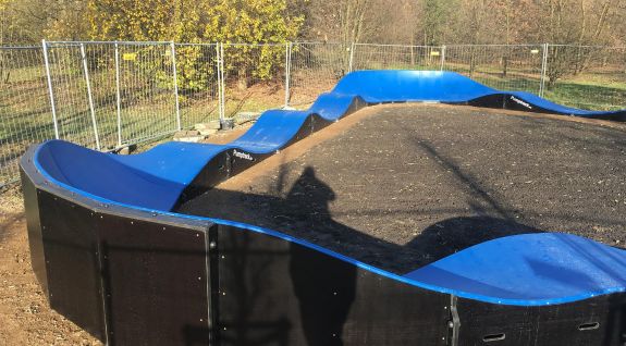 Composiet pumptrack