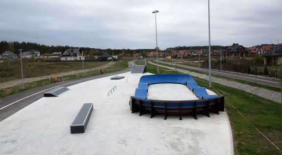 Icke-stationär modulär pumptrack