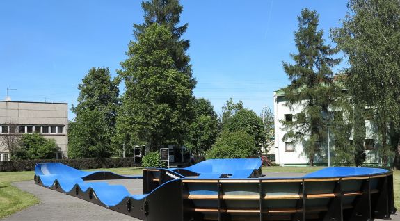 Kompositt pumptrack