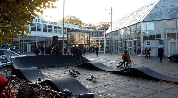 Den nye sykkelfelt i Aalborg, Danmark.