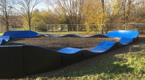 Komposit pumptrack