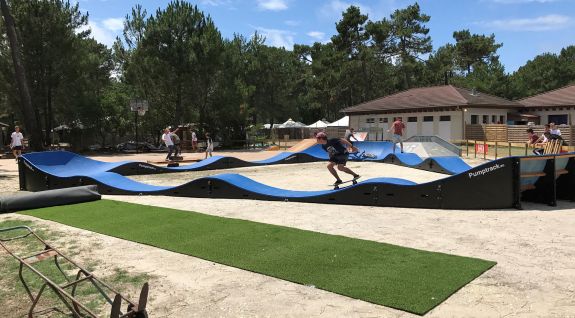 Pumptrack kompozytowy w Montalivet (Francja)